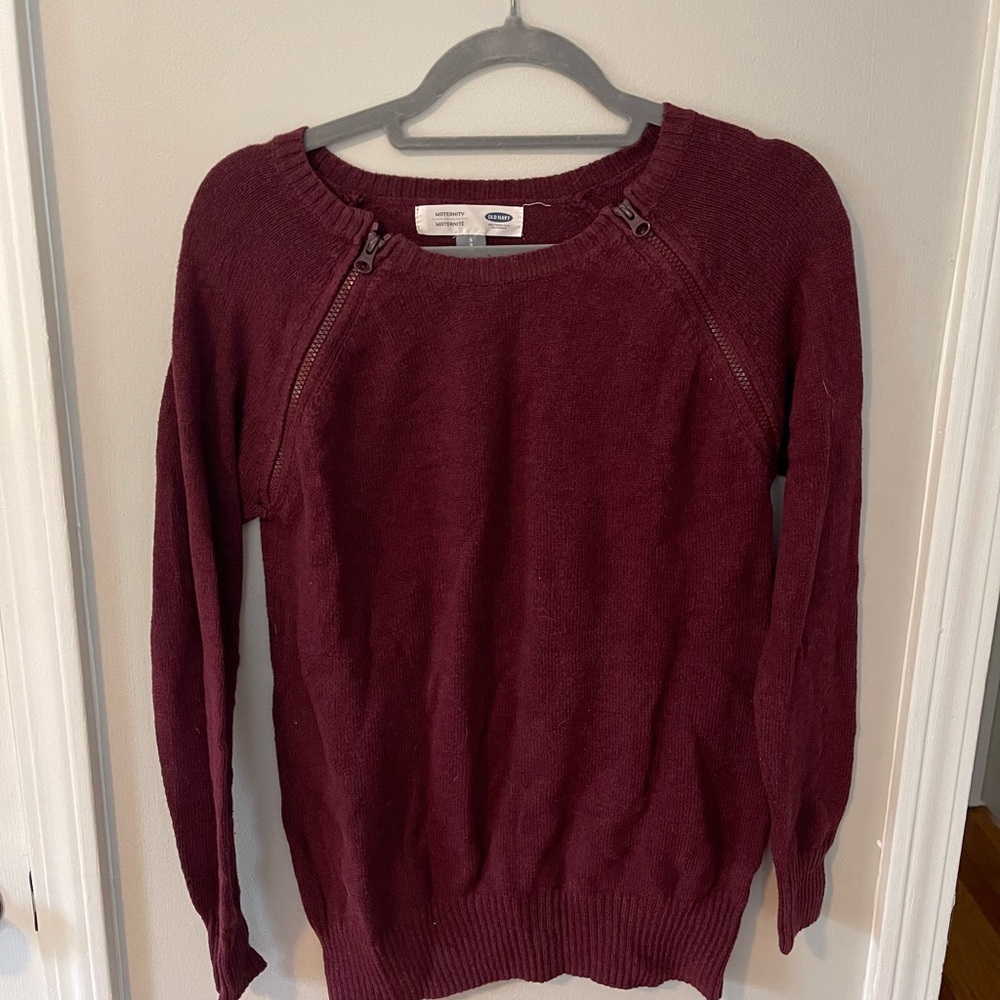 Old Navy Burgundy Crew Neck Sweater Classic Knit (Nursing)